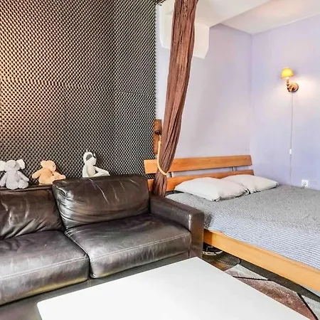 With Cinema@paris Chatelet Apartment Paris
