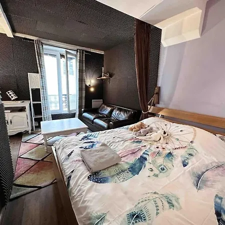 Apartment With Cinema@paris Chatelet *